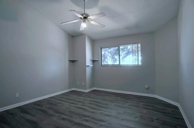 Photo - 3401 NW 44th St Unit 205