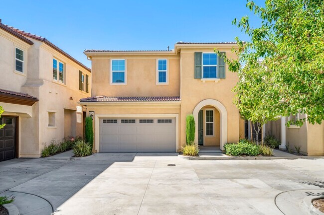 Building Photo - 3 Bedroom Condo in Desirable Murrieta