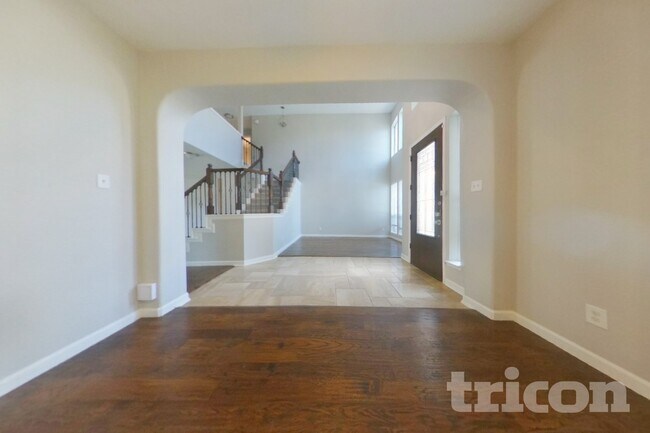 12069 Brownwood Dr