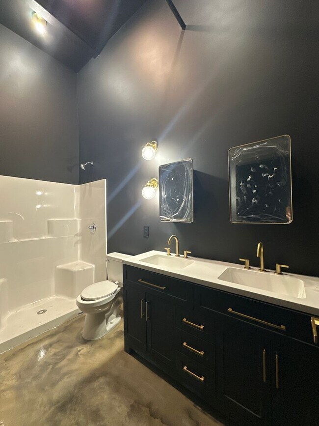 Photo - 21 W Broadway Unit Apt 307