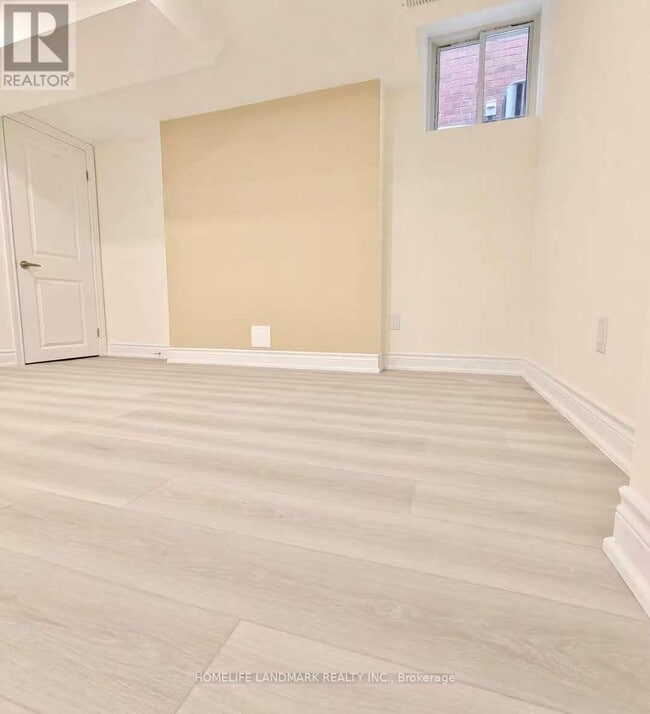 Photo - 252 Borealis Ave
