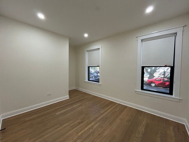 Photo - 4636 N Hamilton Ave