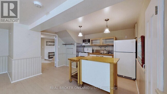 Photo - 351 Taylor Mills Dr N