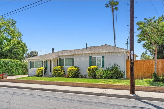 Photo - 816 Oro St