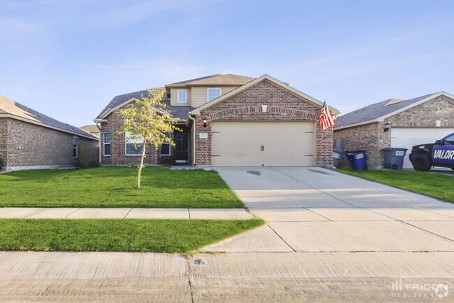 Building Photo - 1327 Tamarack Dr Rental