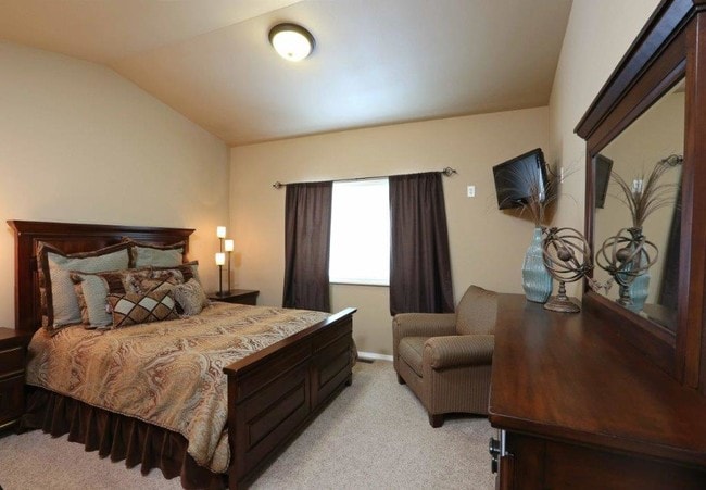 Photo - Prairiewood Apartments and Townhomes