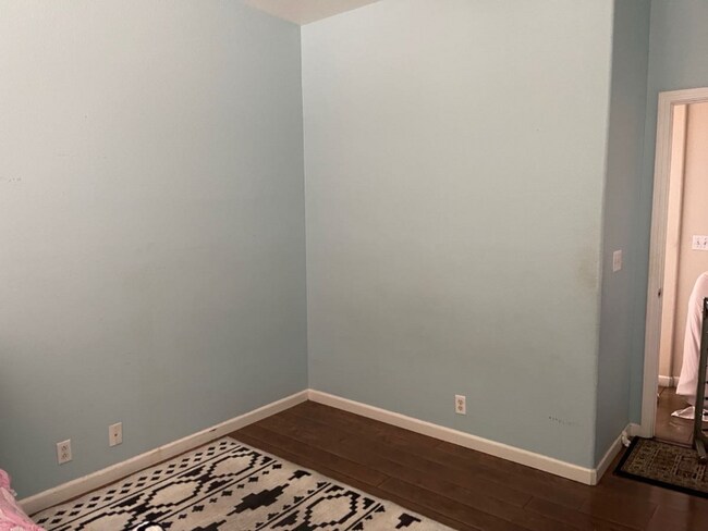 Photo - 5633 Ridgepoint Dr