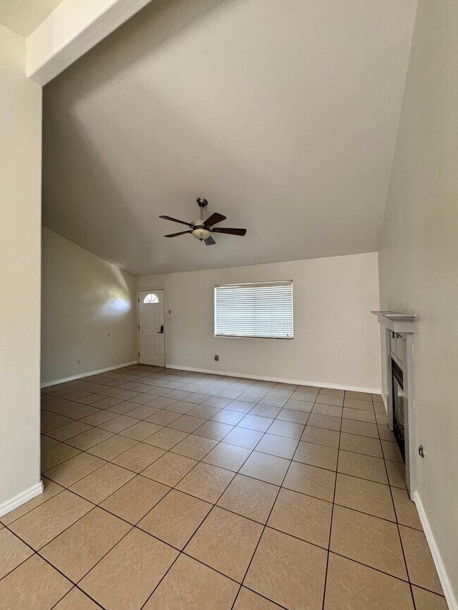 Photo - 5607 Plute Pass St