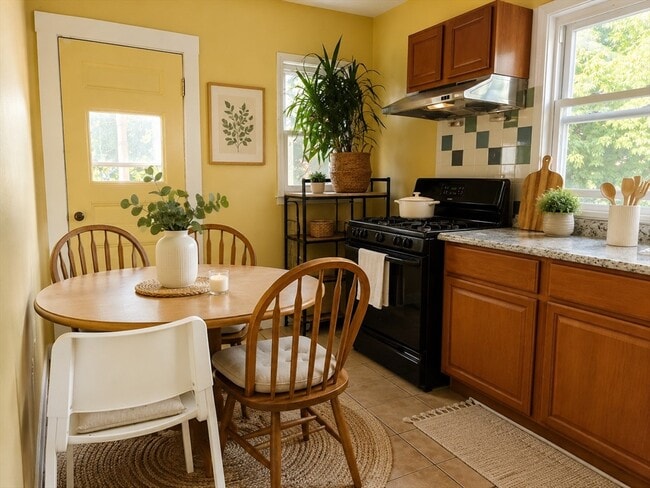 13 Harnden Rd Unit 2