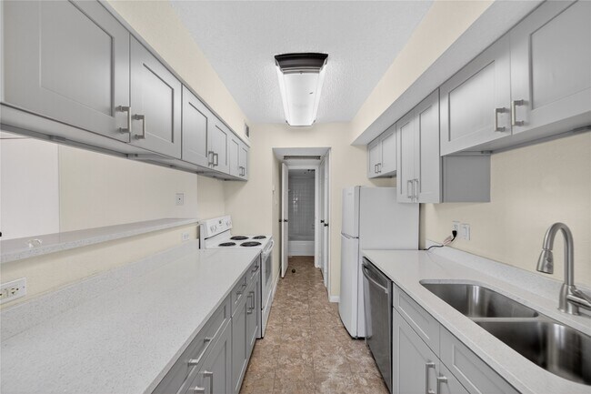 Photo - 2750 Holly Hall St Unit 1706