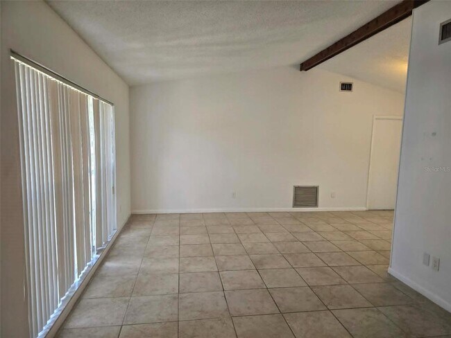 12412 Cardiff Dr