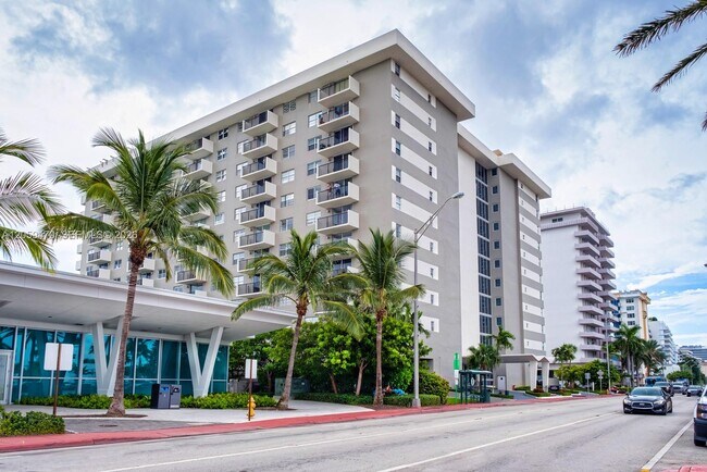Photo - 9273 Collins Ave Unit 212
