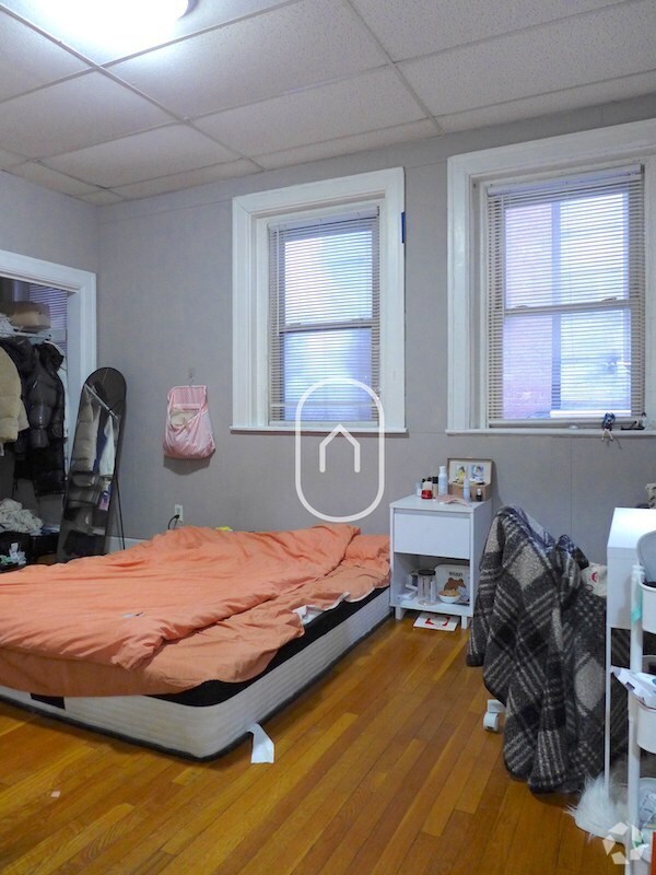 Building Photo - 468 Park Dr Unit 12 Rental