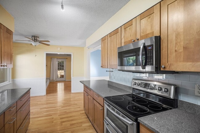 Photo - 8044 Neshoba Rd