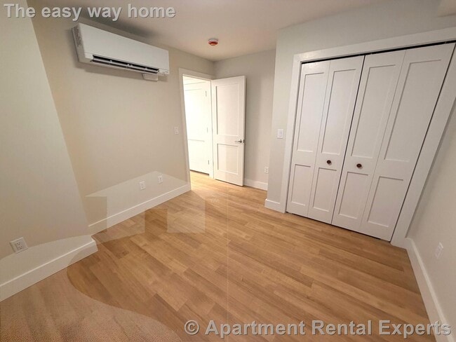 Photo - 900 Massachusetts Ave Unit #B