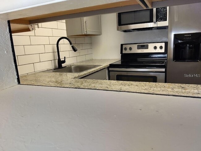 Photo - 199 Fulton St NE
