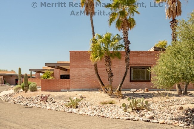 Townhome near Swan and Sunrise with washer... - Townhome near Swan and Sunrise with washer...
