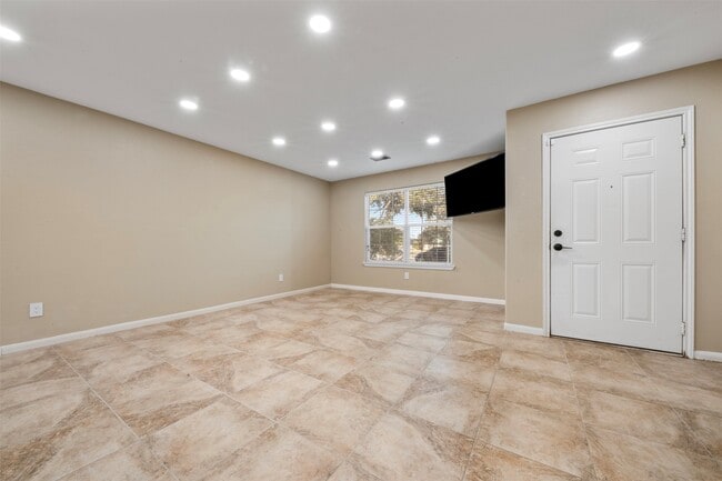 Building Photo - 4106 Falling Trace Ln