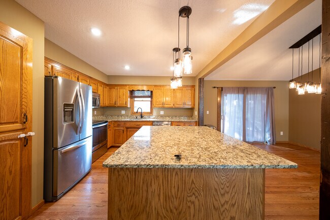 Photo - 13218 Van Buren St NE