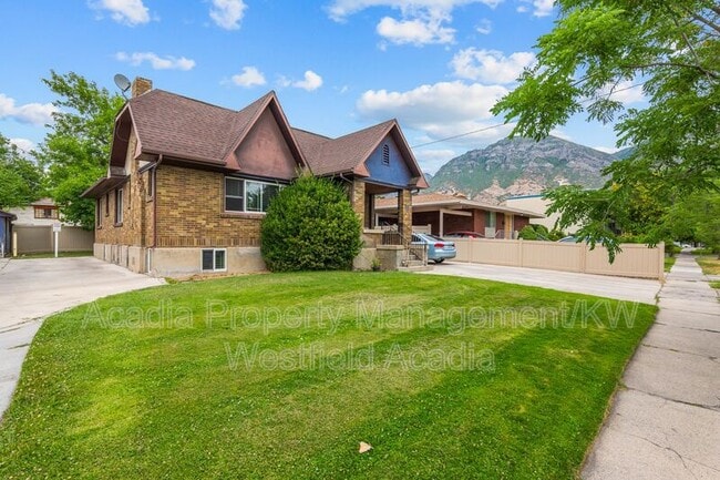 Photo - 137 E 600 N