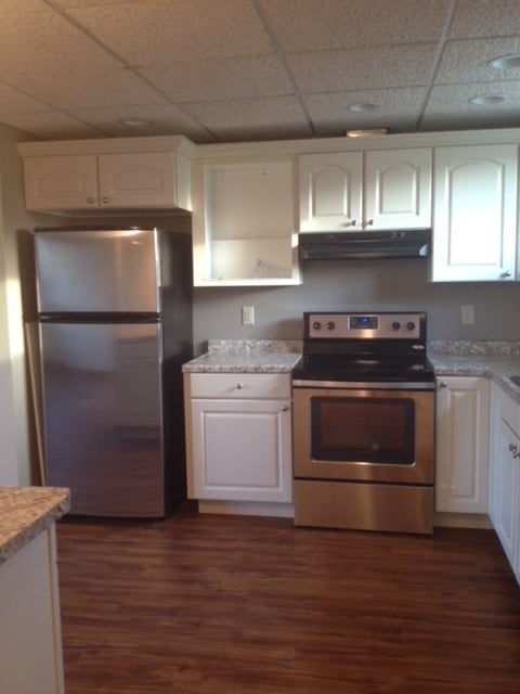 Space and modern cupboards and counter top make this a beautiful space. - 2305 Ash Ave Nw