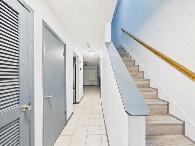 Photo - 11239 Cedar Hollow Ln