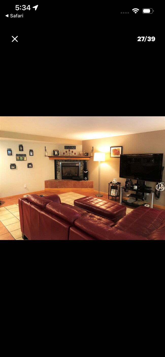 Photo - 79 Lawrence Rd Unidad 2