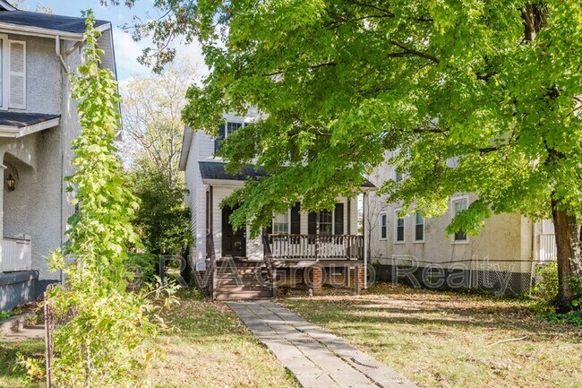 Photo - 2909 2nd Ave