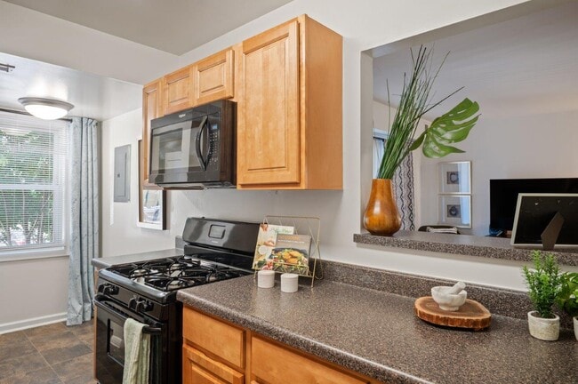 Cedar Gardens and Towers Apartments and Townhomes