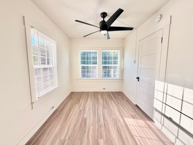 Photo - R0566 Unit R0566 - Residential