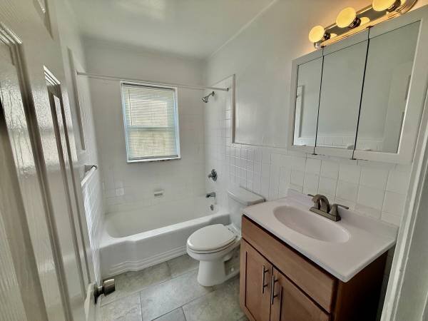 Photo - 34 Park Ave Unidad 1