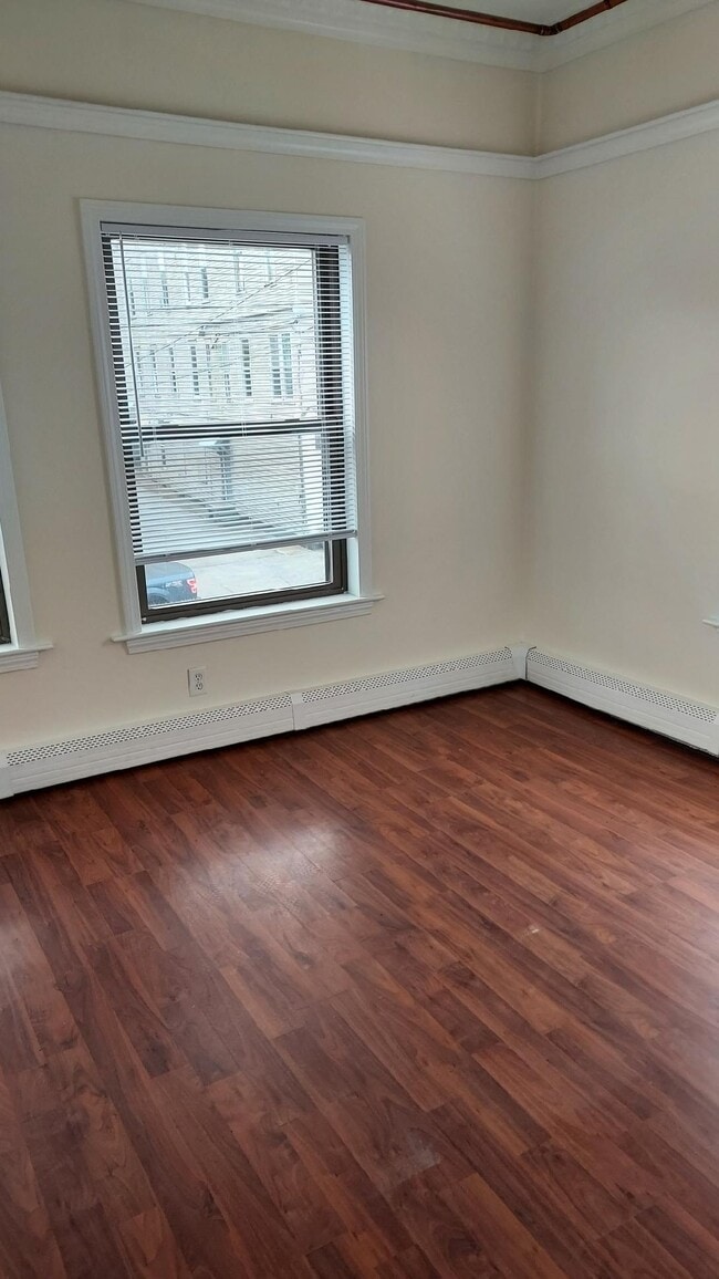 Photo - H.H. Shepard Apartments