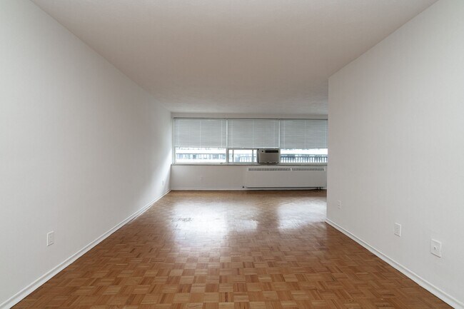 Photo - 4 Overland Drive Unit 108