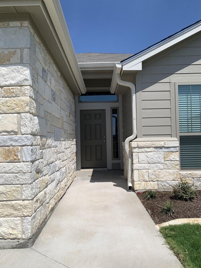 Photo - 1329 Aurora Grv Bnd