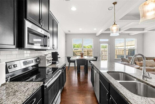 Photo - 2311 Candy Ln