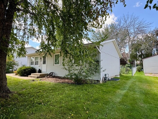 Photo - NW Rochester MN, First month free if you m...