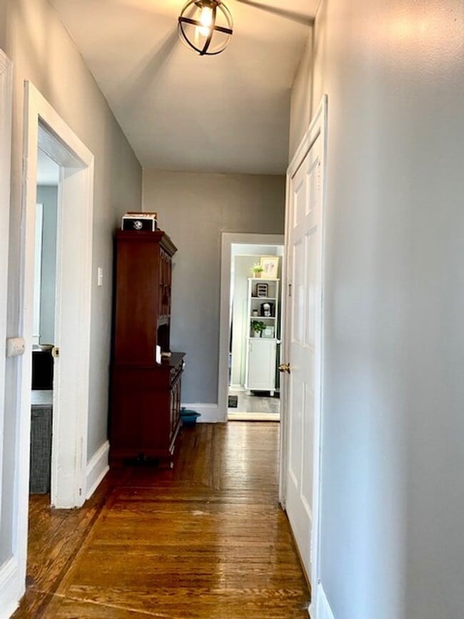 Photo - Victorians Unit 116-2