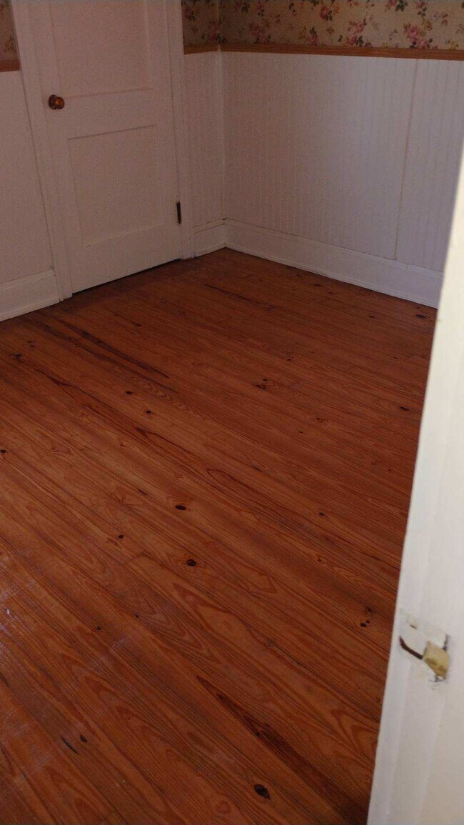 Photo - 2725 Carson Ave