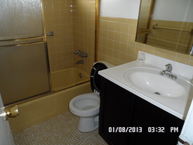 Photo - 2222 Jackson St
