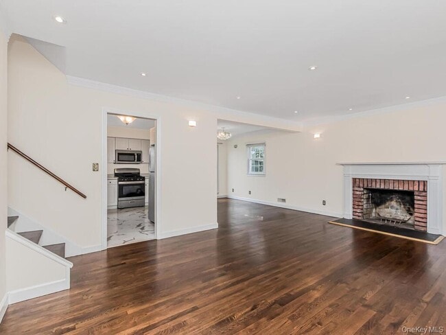 Photo - 42 Tower Hill Dr