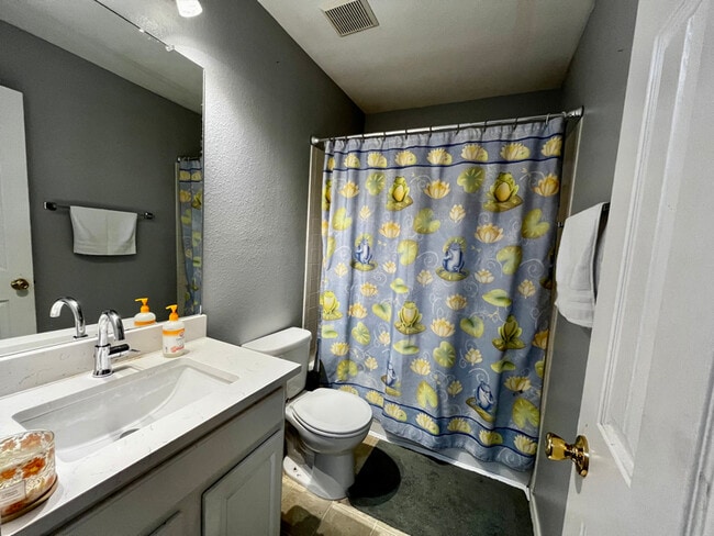 Photo - 1005 Betty Baker Cove