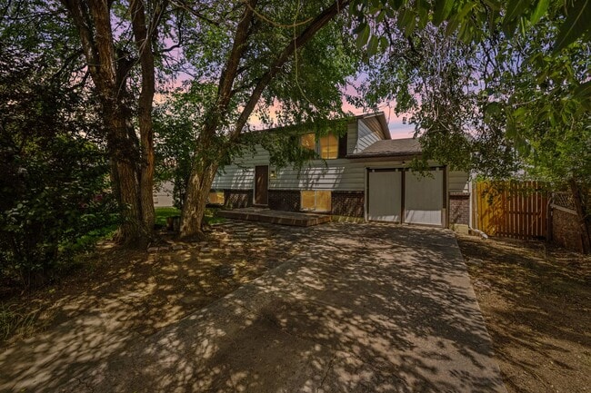 Photo - 1551 Chadwick Dr