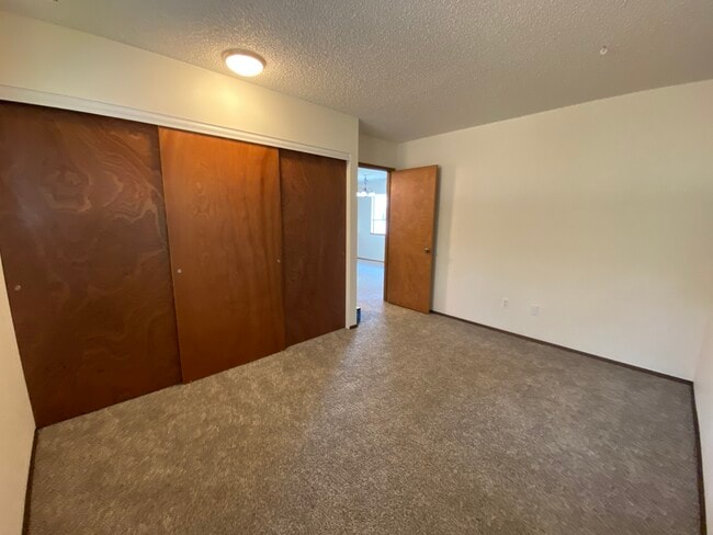 Photo - 512 11th St NE Unit #2