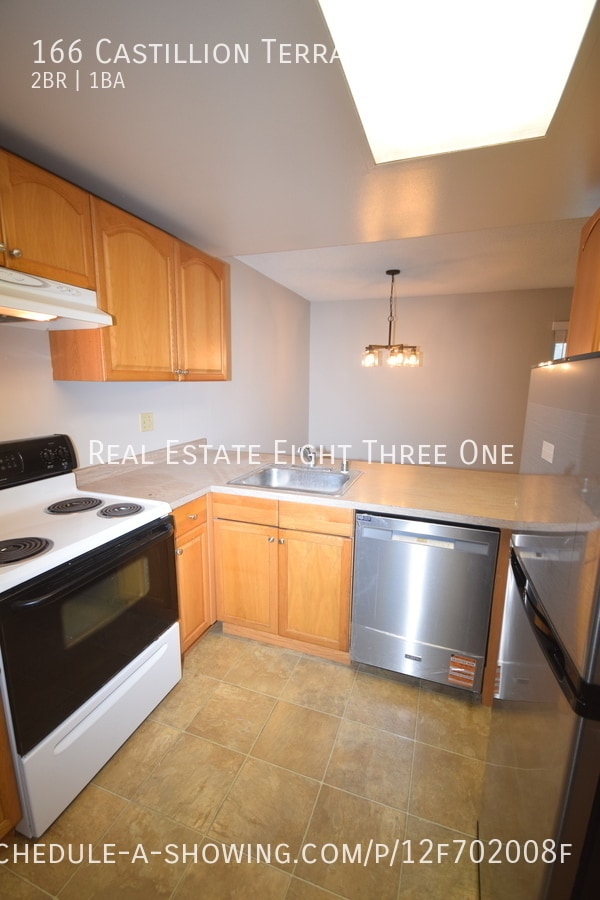 Photo - 166 Castillion Terrace