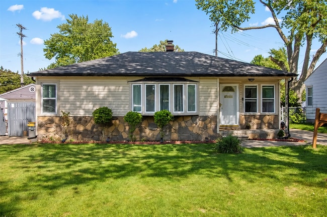 Building Photo - 4673 Dearborndale