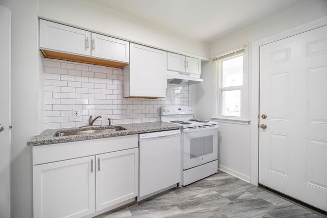 Photo - 2906-2912 Ruhl Ave Unit 2912 Ruhl Ave