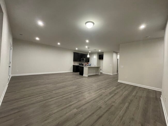 Photo - 2745 Sparrowgap Trl