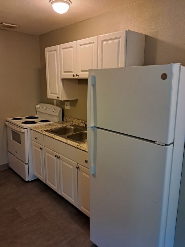 Photo - 1951 Clinton St