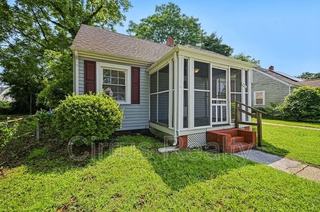 428 Melville Rd