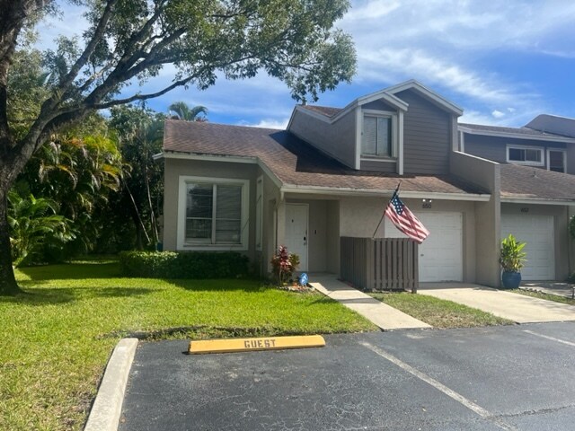 Building Photo - 650 Woodgate Cir